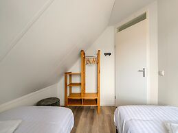 Nice Holiday Home in Simonshaven Near the Water