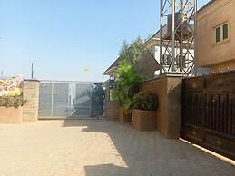 Daltons Hotels and Resort