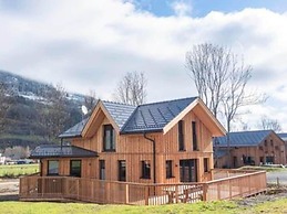 Attractive Chalet With Terrace