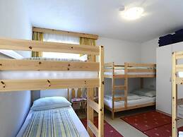 Spacious Holiday Home With Garden