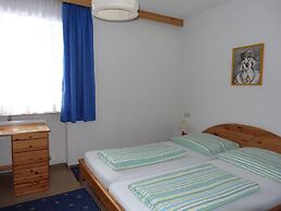 Spacious Holiday Home With Garden