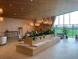 Experience Bliss at Blue Lodge-belvilla