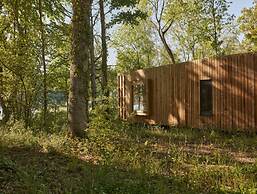Experience Bliss at Blue Lodge-belvilla