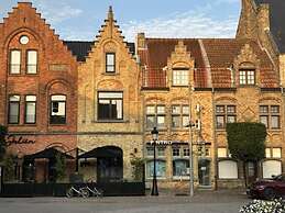 Cosy Apartment With Terrace Near Beach