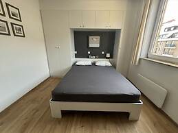 Cosy Apartment With Terrace Near Beach