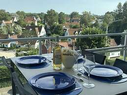 Cosy Apartment With Terrace Near Beach