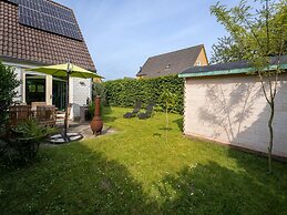 Nice Holiday Home Near Beach