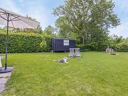 Holiday Home With Gypsy Wagon