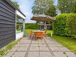 Holiday Home With Gypsy Wagon