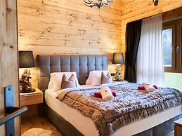 Attic With Panoramic Views, Fireplace & spa Bath