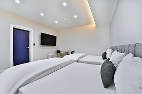 sweet hotel
