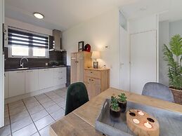 Spacious Holiday Home With Garden