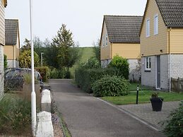 Spacious Holiday Home With Garden