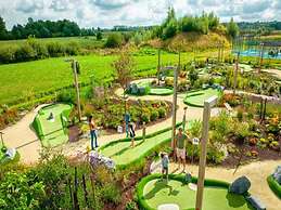 Lakeside Luxury Mansion