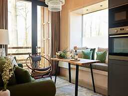 Lakeside Luxury Mansion