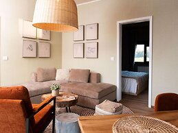 Lakeside Luxury Mansion