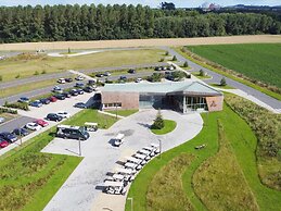 Lakeside Luxury Mansion