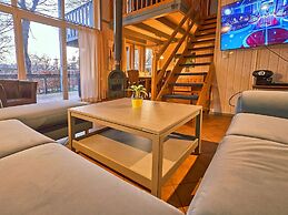 Ferienhaus mit Eigener Liegewiese