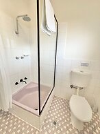 Dishwasher A C Dryer Campbelltown Courtyard East