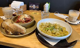 Dishwasher A C Dryer Campbelltown Courtyard East