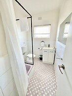 Dishwasher A C Dryer Campbelltown Courtyard East