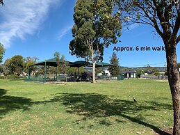 Wifi 2 Air-cons Campbelltown Courtyard West