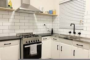 Wifi 2 Air-cons Campbelltown Courtyard West