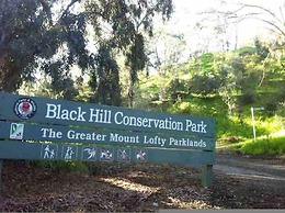 Wifi 2 Air-cons Campbelltown Courtyard West