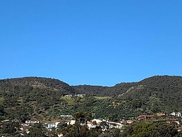 3BR 2 BTH No Stairs Aircon Big Athelstone Home