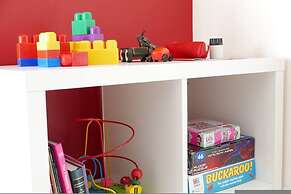 3BR 2 BTH No Stairs Aircon Big Athelstone Home