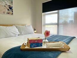 3BR Unit Free Park Wifi Campbelltown