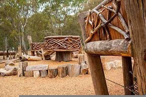 3BR Unit Free Park Wifi Campbelltown