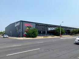 No Stairs 2 Bathrms Garage Richmond Residence 1