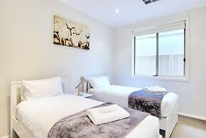 No Stairs 2 Bathrms Garage Richmond Residence 1