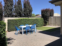 No Stairs 2 Bathrms Garage Richmond Residence 1