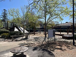 No Stairs 2 Bathrms Garage Richmond Residence 1