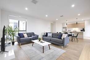 No Stairs Dbl Garage Aircon Woodville North