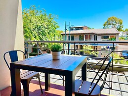 Big Apartment Free Wifi Gated Parking Heating