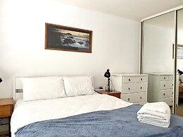 Big Apartment Free Wifi Gated Parking Heating