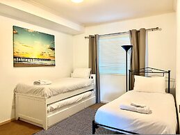 Big Apartment Free Wifi Gated Parking Heating