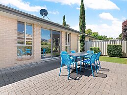 No Stairs 2 Bathrms Garage Richmond Residence 2