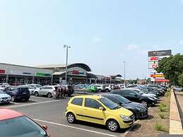 No Stairs 2 Bathrms Garage Richmond Residence 2