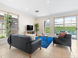 No Stairs 2 Bathrms Garage Richmond Residence 2