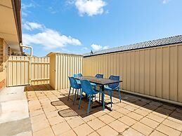 Hectorville Luxe Haven Suite