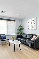 Hectorville Luxe Haven Suite