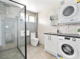 Hectorville Luxe Haven Suite