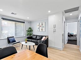 Hectorville Luxe Haven Suite