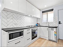 Hectorville Luxe Haven Suite