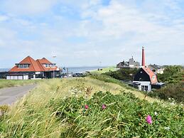 Holiday Home in Huisduinen Near the Dunes and sea
