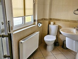 Magnificent House With Private Pool, Kolczewo